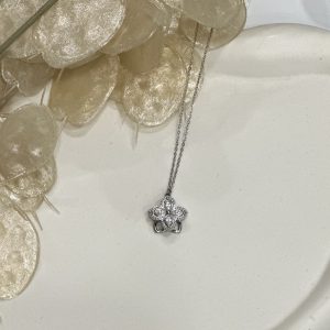 Ανακάλυψε τα spinner necklace στο www.cprcollection.gr και στο φυσικό μας κατάστημα στο Ίλιον .