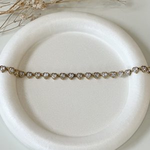 Ανακάλυψε κοσμήματα ατσάλινα και με στρας για να εντυπωσιάσεις σε ολες σου τις εμφανίσεις .www.cprcollection.gr