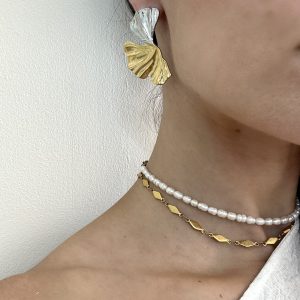 Ανακάλυψε ξεχωριστά σκουλαρίκια για να συνοδεύσουν όλες τις ώρες της ημέρας .Ελαιών 36, Ίλιον.cprcollection.gr
